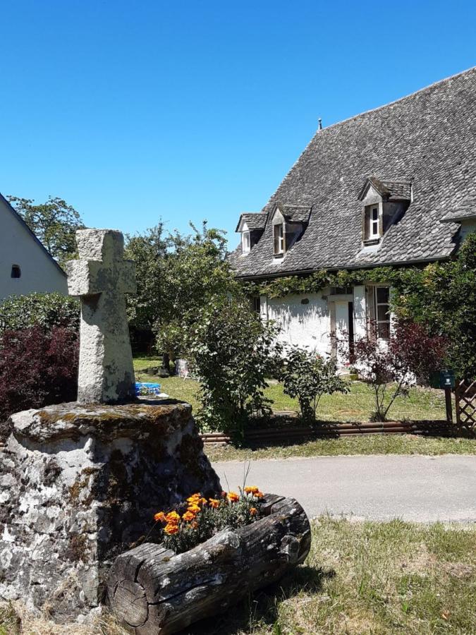 Bed and Breakfast Chez Mialaret Tourniac Экстерьер фото